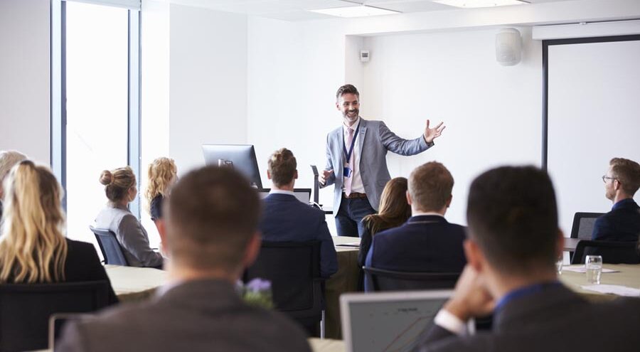 人事担当者必見！！新入社員研修のおすすめ＆離職防止の注意点を解説！